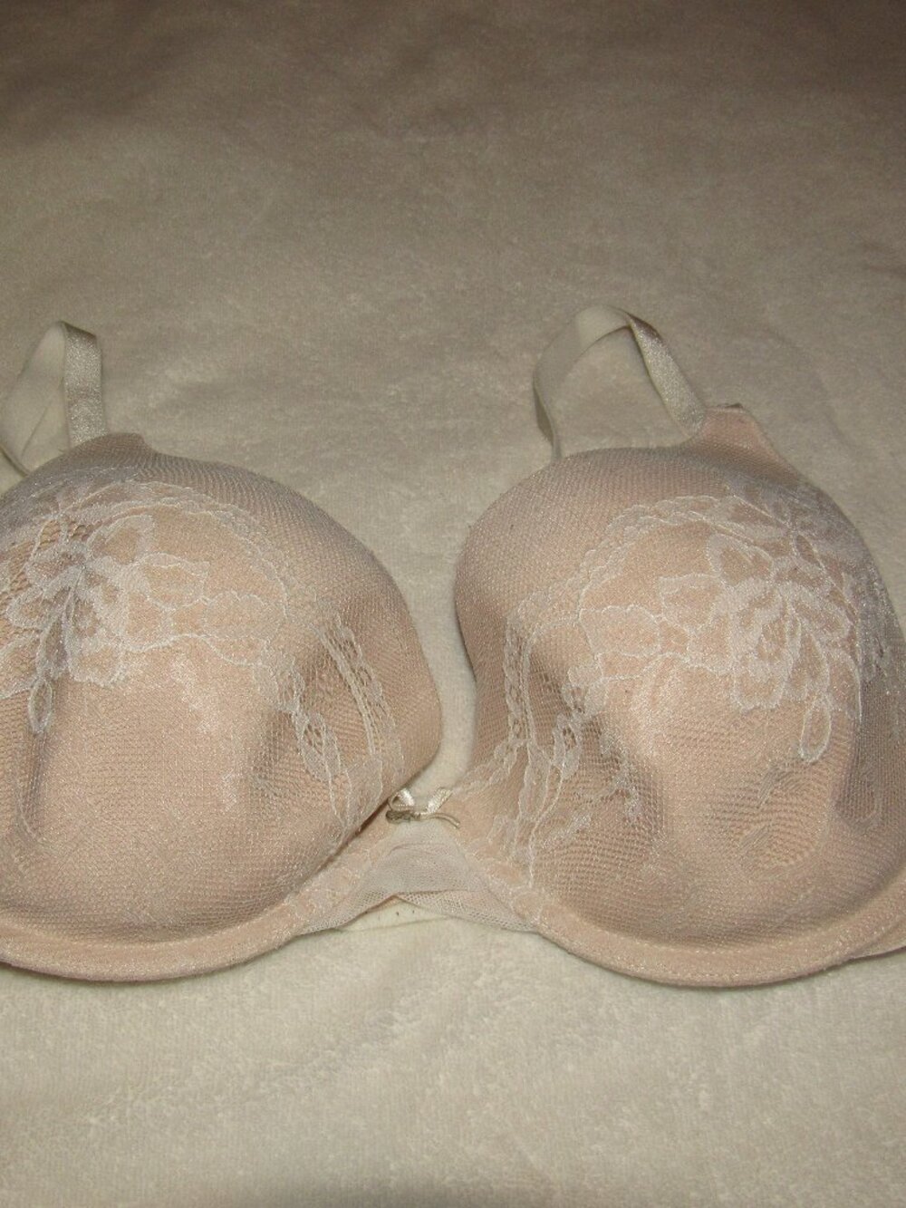 Victoria's Secret Lined Demi Bra Size 36DD USED